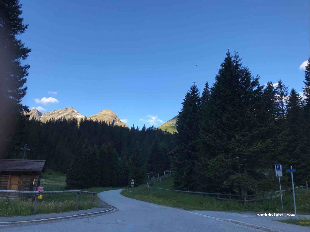 Parking San Bernardinio Isola Dam — foto 4