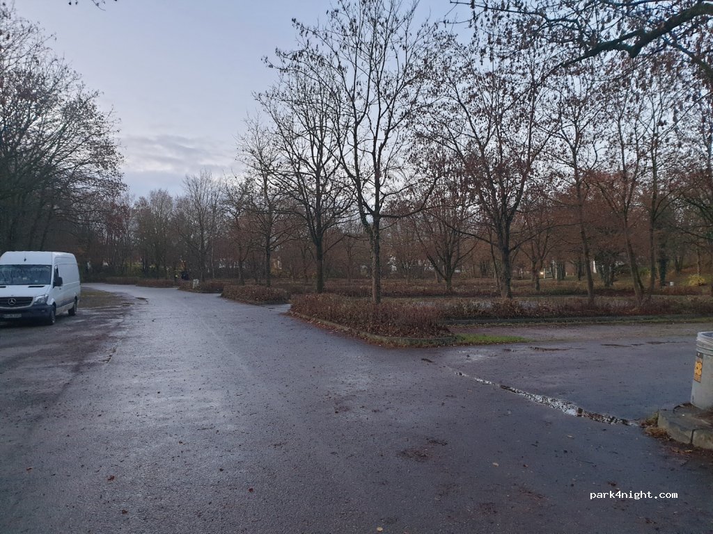 (80995) München - Unnamed Road — foto 3