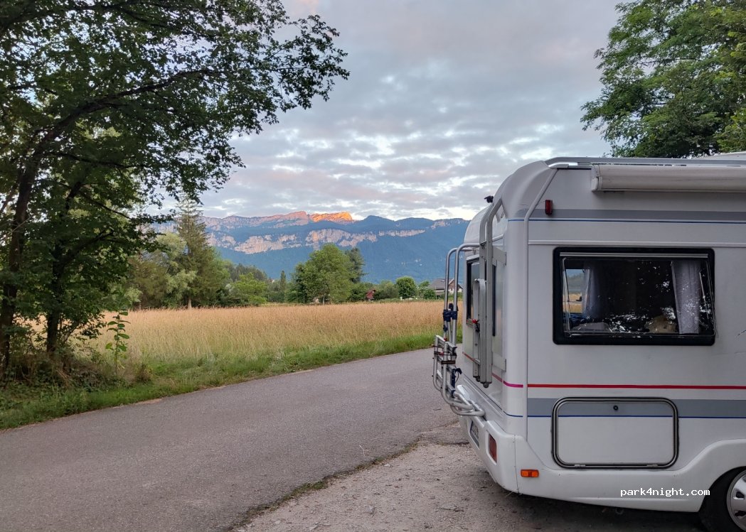 (73360) Les Echelles - Chemin de la malleposte — foto 4