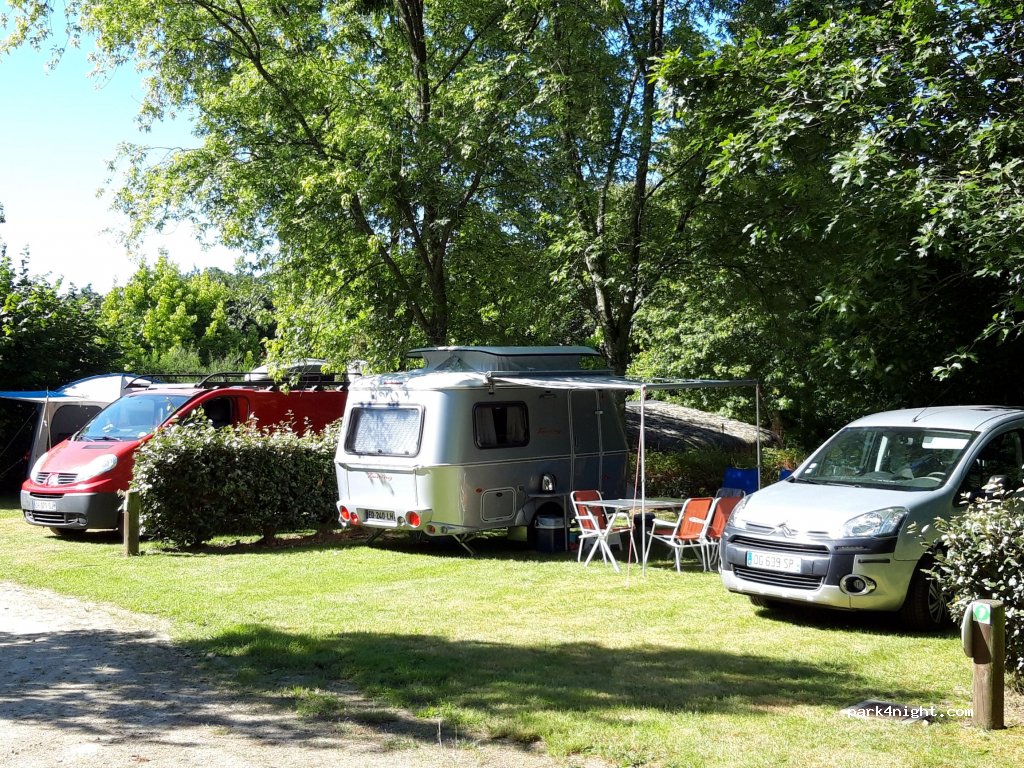 Camping le Petit Bois — foto