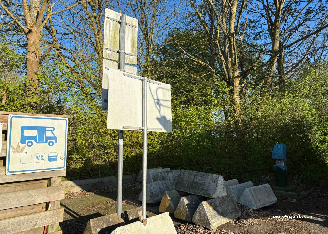 Wohnmobilstellplatz Kiel, Olympiahafen — foto 4