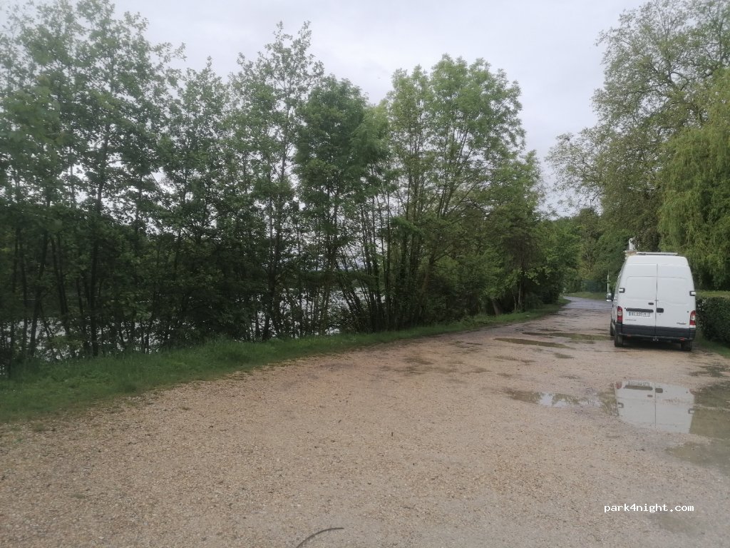 (77920) Samois-sur-Seine - 17 Quai Franklin Roosevelt — foto 2