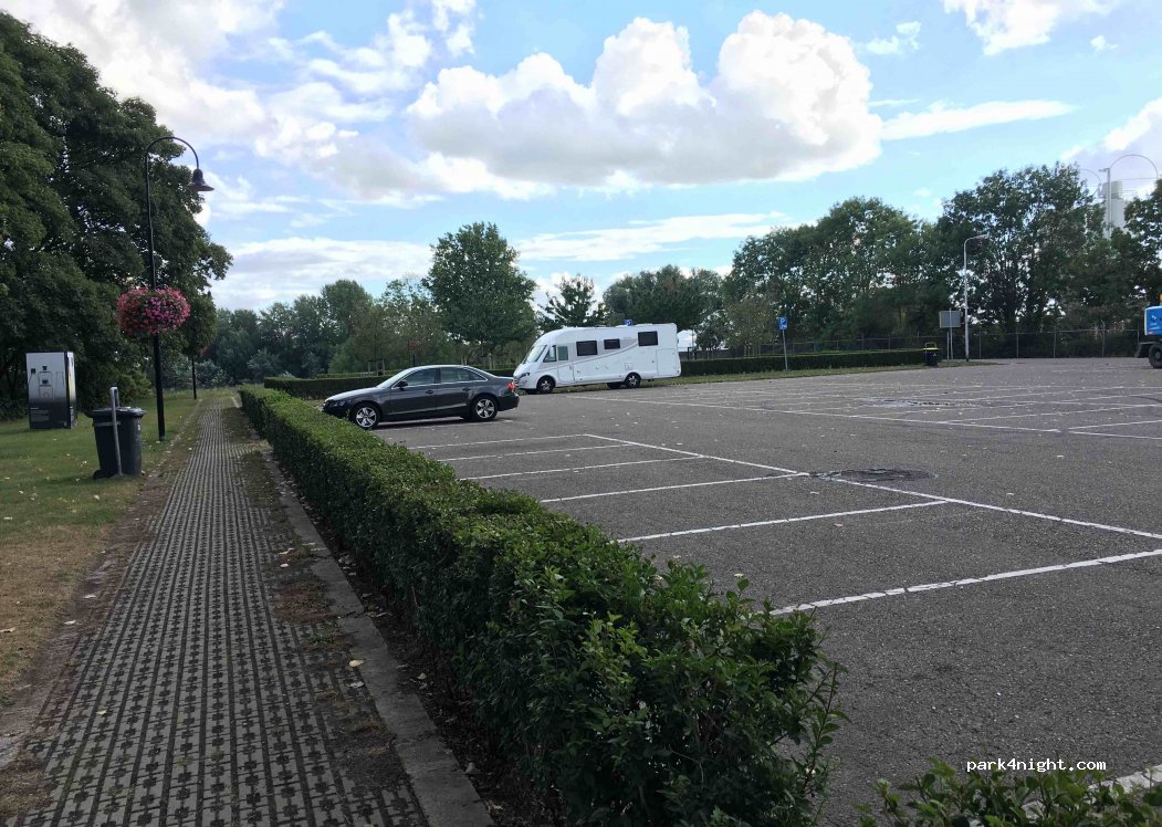(4142 LD) Leerdam - 8 Lingedijk — foto 2