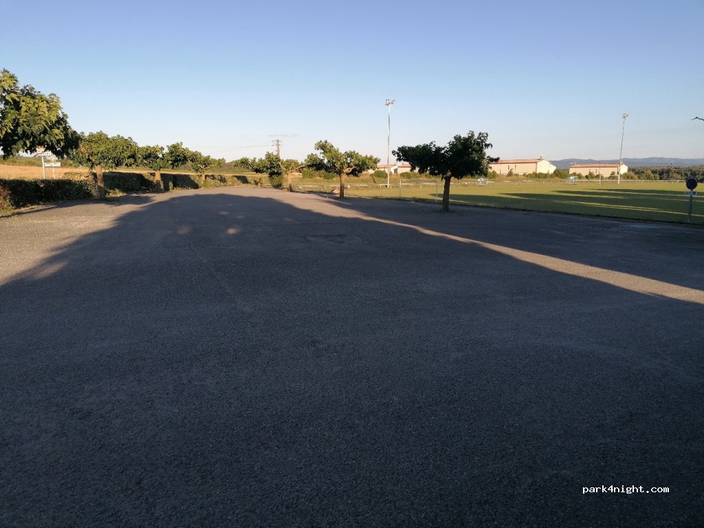 (11610) Ventenac-Cabardès - 3 Avenue du Stade — foto