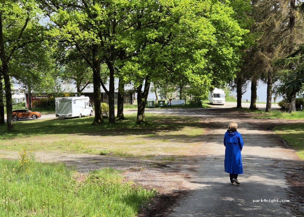 (87470) Peyrat-le-Château - 2013 Chemin de la Caravelle — foto 2