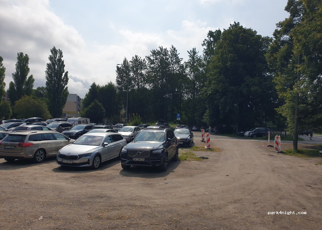 (76-270) Ustka - 7 Słupska — foto 3