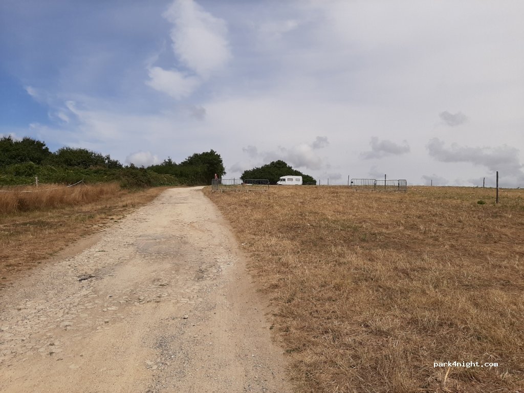 (56520) Guidel - 7131 Ctre Com de Guidel Plage — foto 2