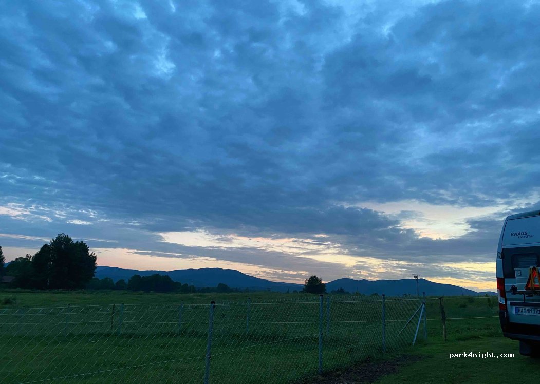 Equestrian club/Konjički klub Rakovica — foto 2