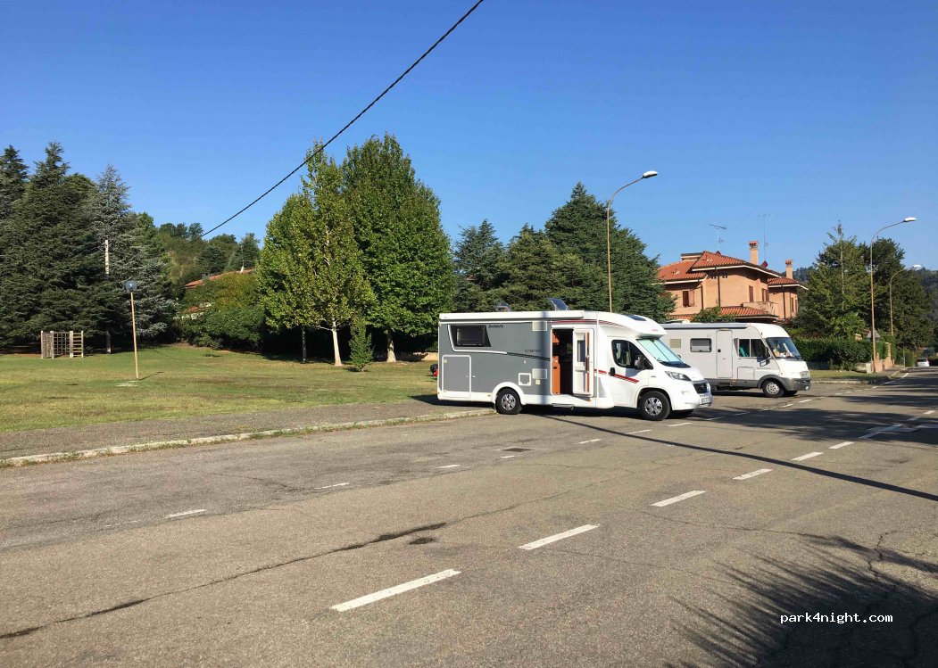 (40043) Sirano - 21 Via Belvedere — foto