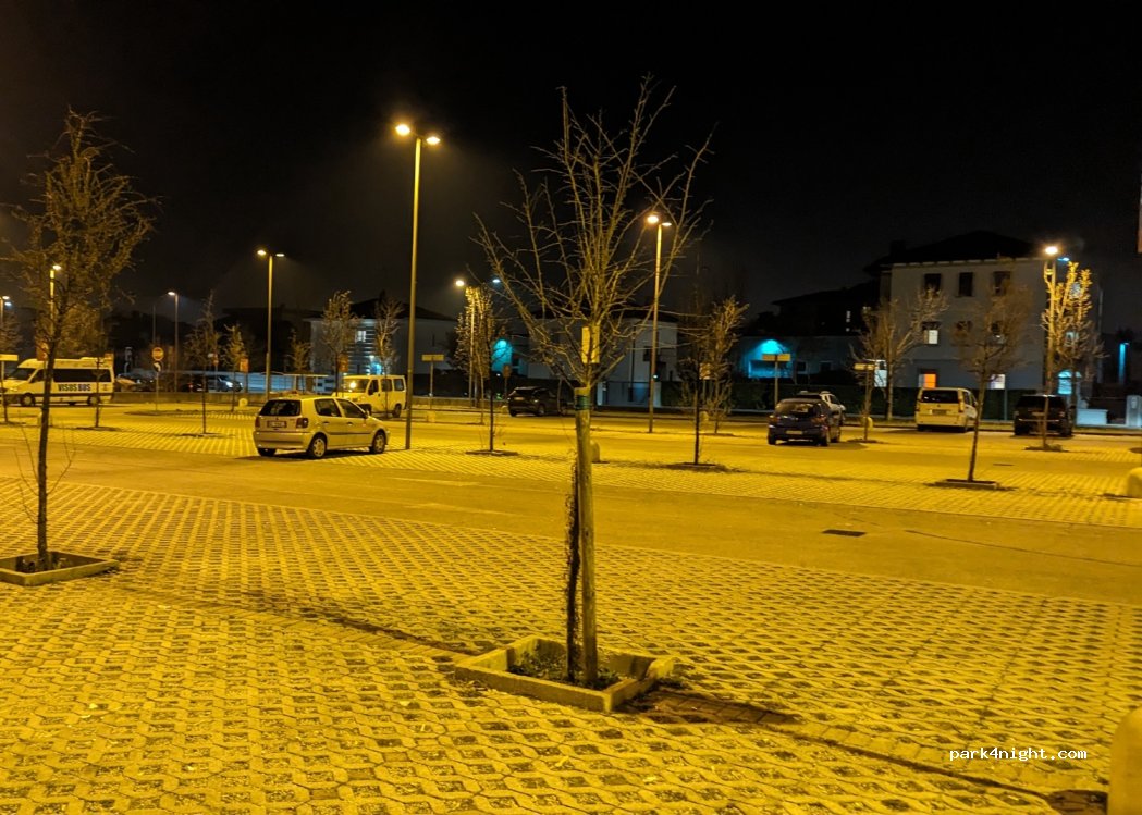 (33100) Udine - 84 Via Melegnano — foto 4