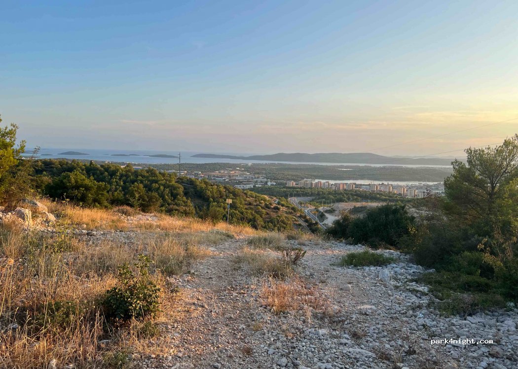 (22000) Dubrava kod Šibenika - Tunel Dumbočica — foto 3