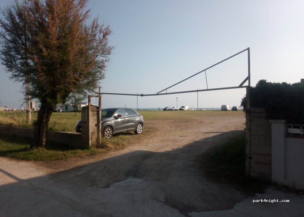 (61032) Marotta - 121 Via Ammiraglio Cappellini — foto 4