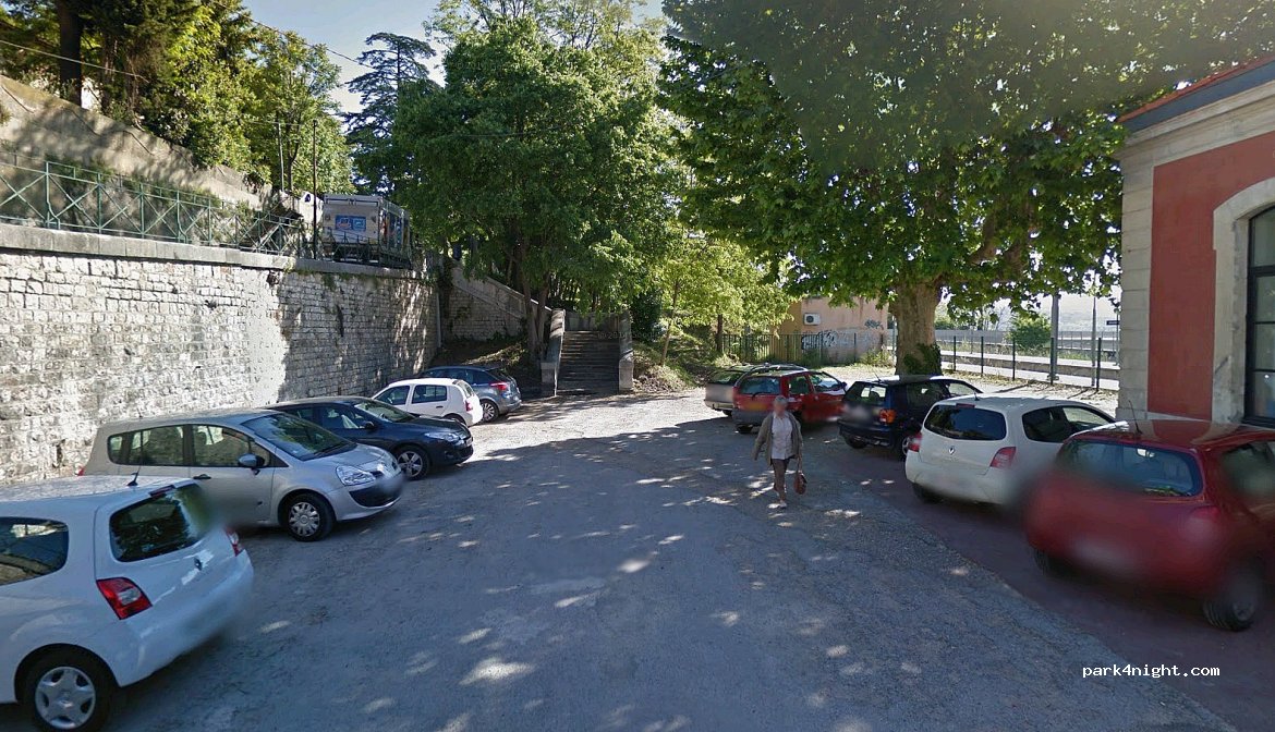 (06130) Grasse - 109 Avenue Pierre Semard — foto