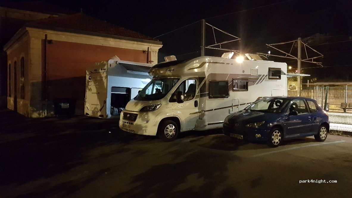 (06130) Grasse - 109 Avenue Pierre Semard — foto 3