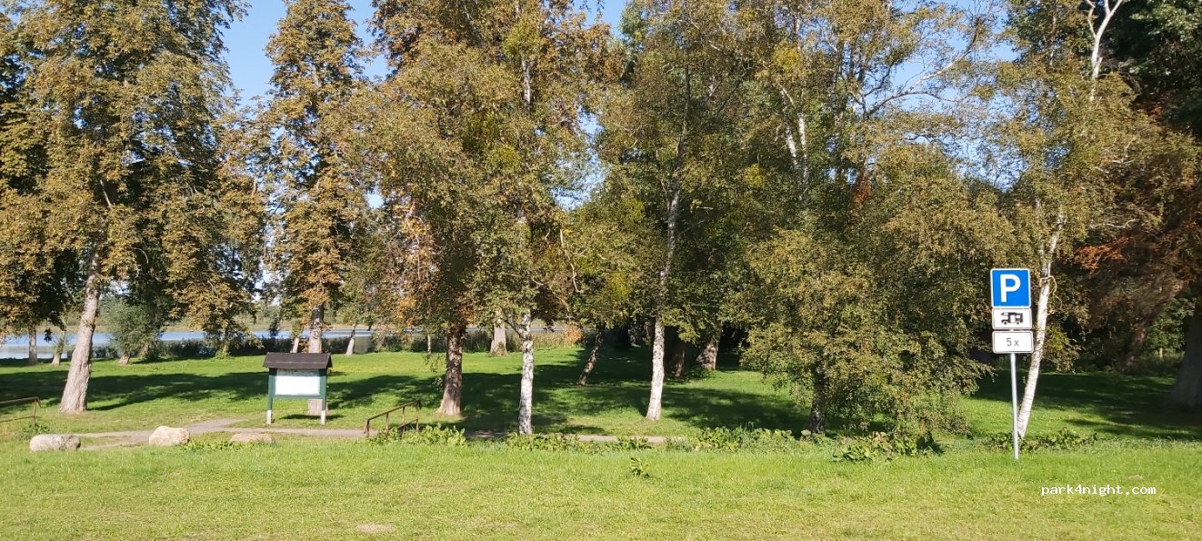 (17098) Friedland - 9A Neubrandenburger Straße — foto