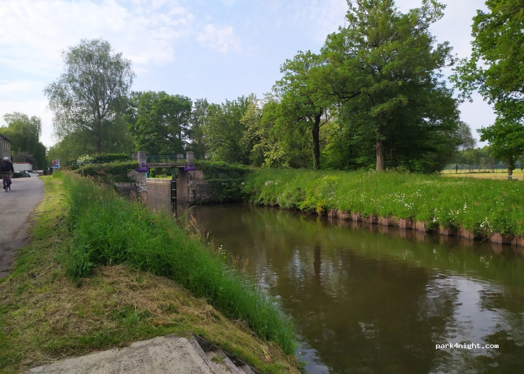 (56140) Malestroit - Unnamed Road — foto 2