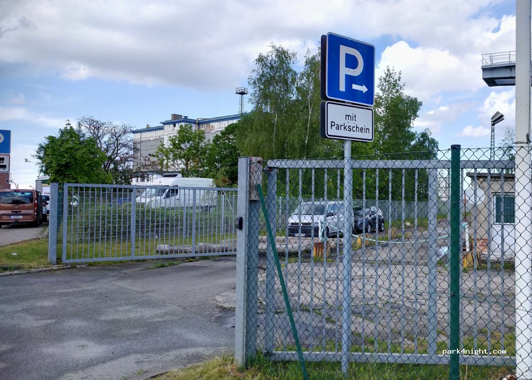 Parkplatz Borbe Yachttank — foto 3