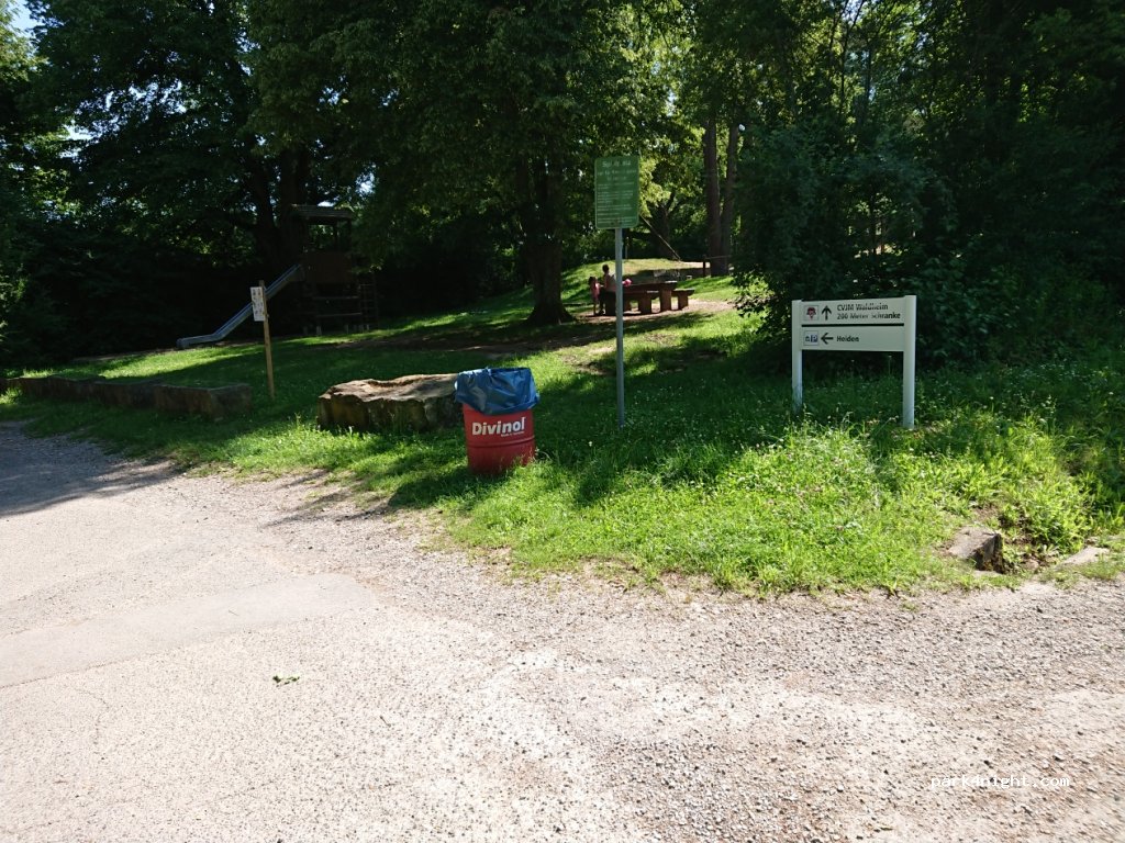 (72411) Bodelshausen - Unnamed Road — foto 2