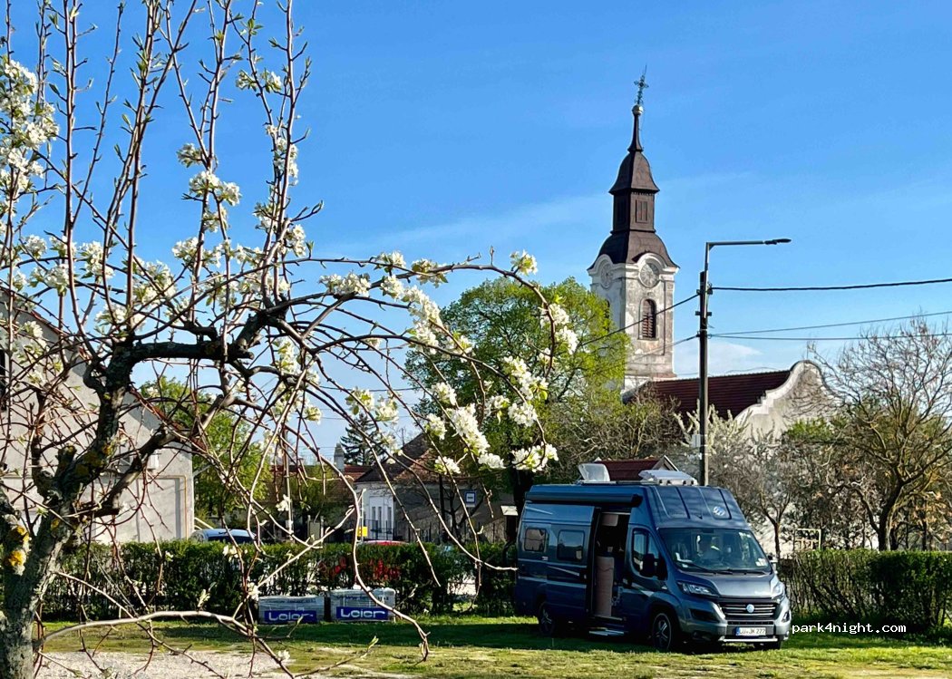 (8244) Dörgicse - 50 Fő utca — foto 4