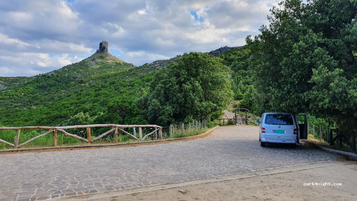 (08040) Gairo Sant'Elena - Unnamed Road — foto