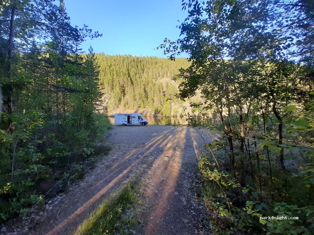 (796 99)  - Rasubergsvägen — foto