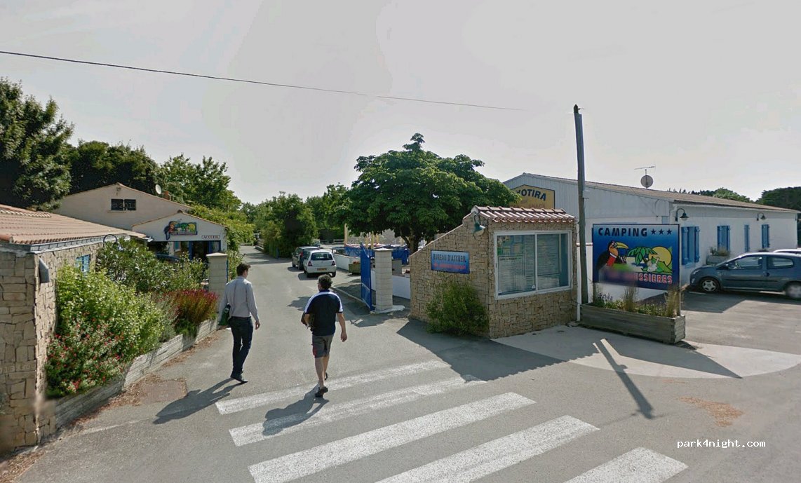 Camping des Roussières — foto