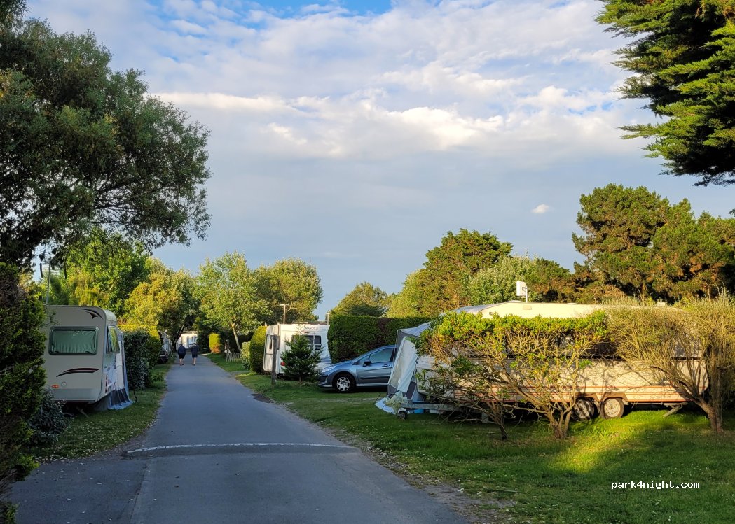 Camping des Roussières — foto 5