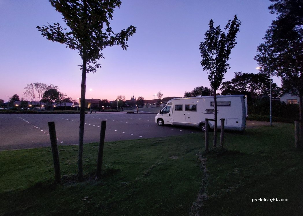 (4301 NC) Zierikzee - 42 Julianastraat — foto 4