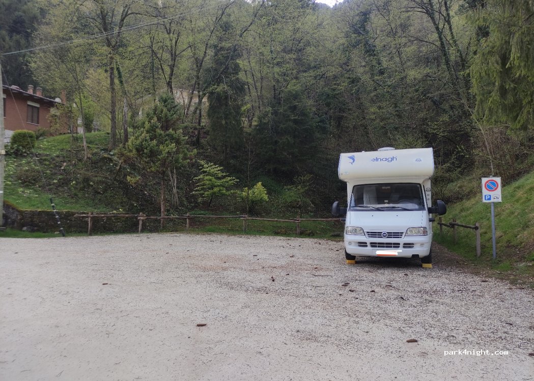 (31017) Paderno del Grappa - Via Sant' Andrea — foto 2