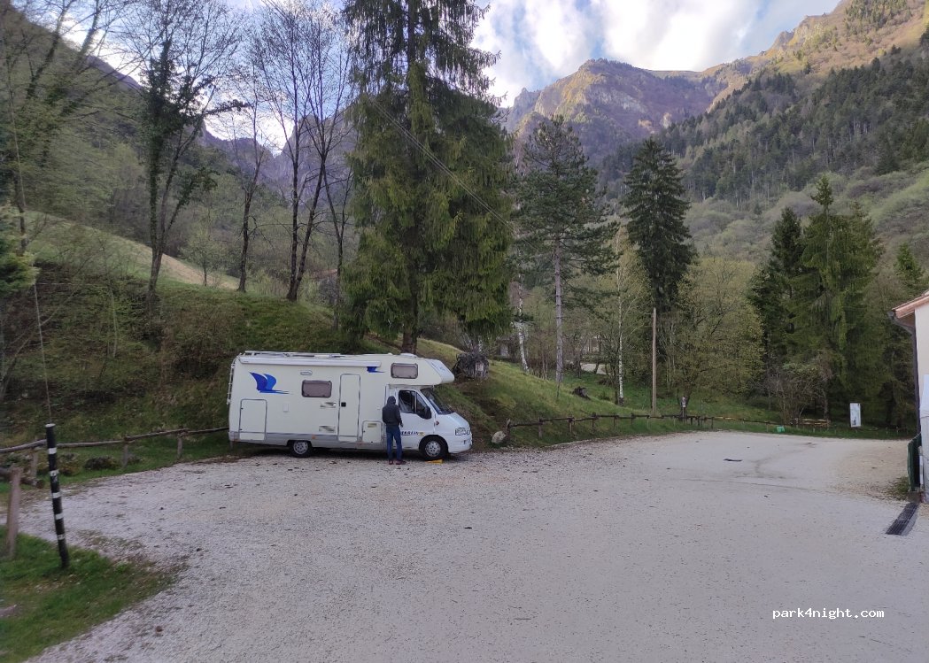 (31017) Paderno del Grappa - Via Sant' Andrea — foto 3