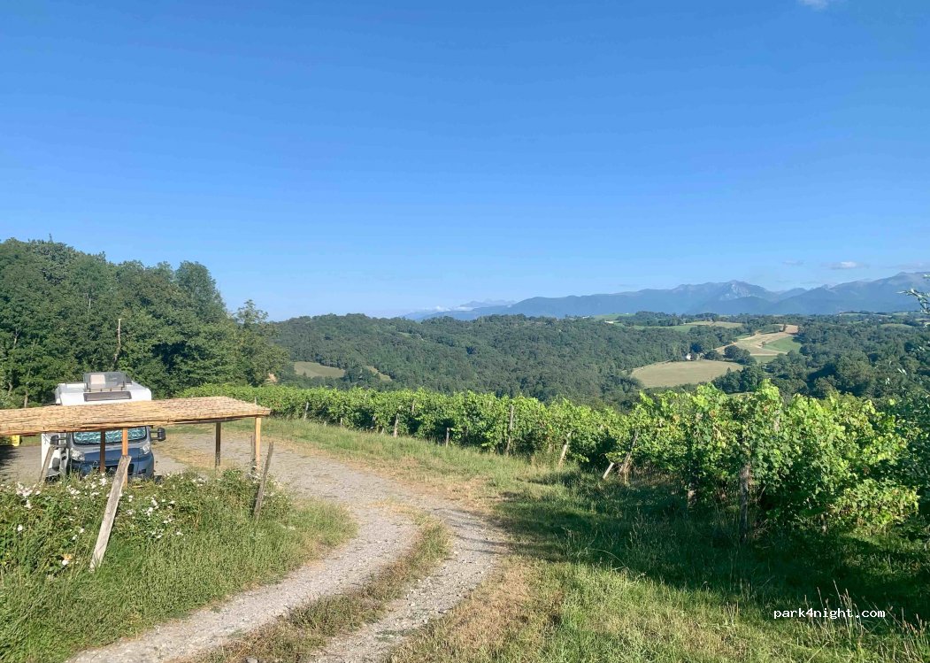 DOMAINE LATAPY — foto 2