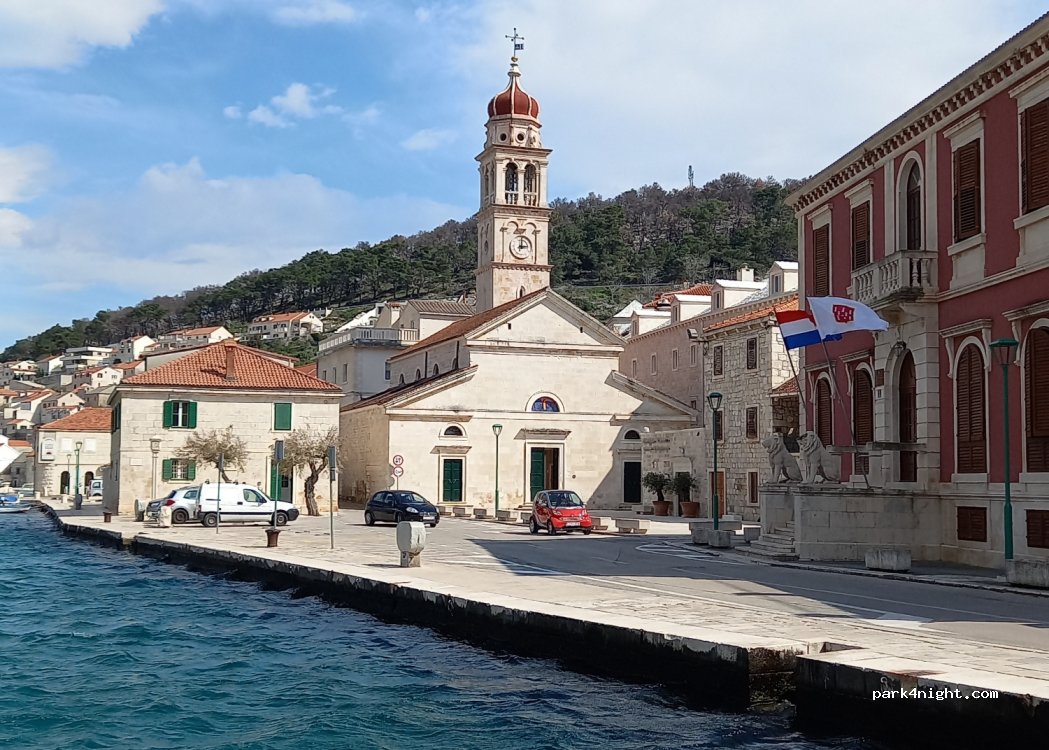 (21412) Pučišća - 4 Tolija — foto 4