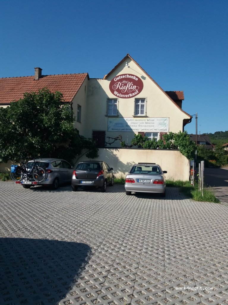 Weingut Helmut und Achim Rieflin — foto