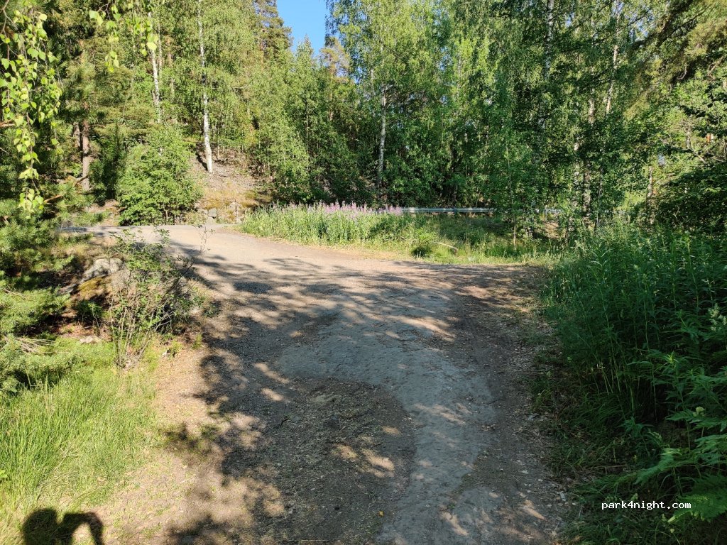 (37240) Linnavuori - 128 Miharintie — foto 2