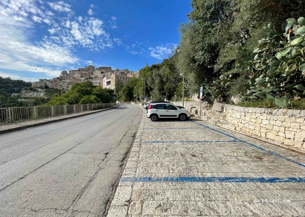 (97100) Ragusa - Via Avvocato Giovanni Ottaviano — foto 2
