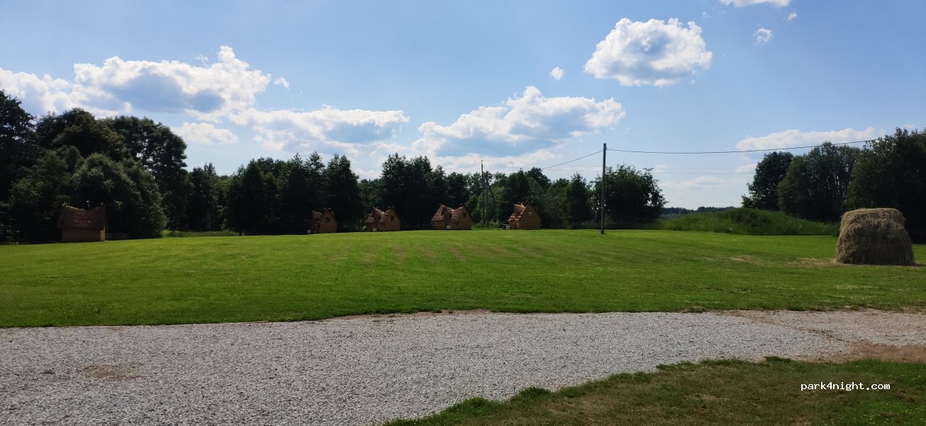 Kadrina mõisa Kämpingud — foto 2