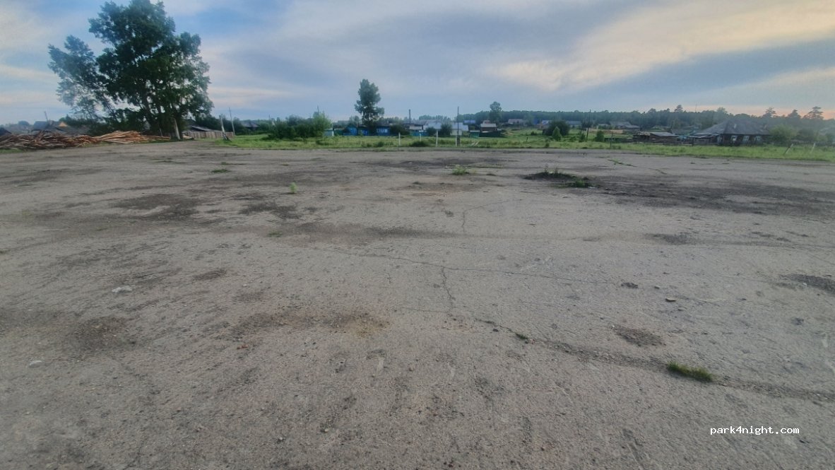 () Khudoyelanskoye - Unnamed Road — foto 2