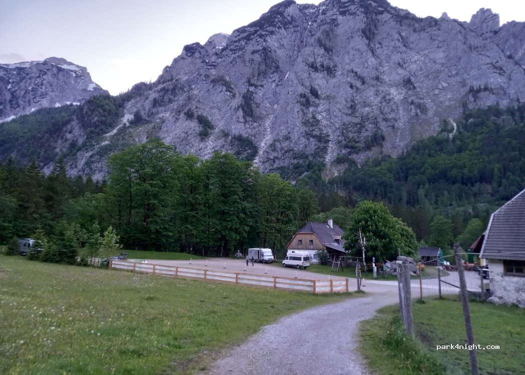 (4573) Hinterberg - 1 Baumschlagerreith — foto 2