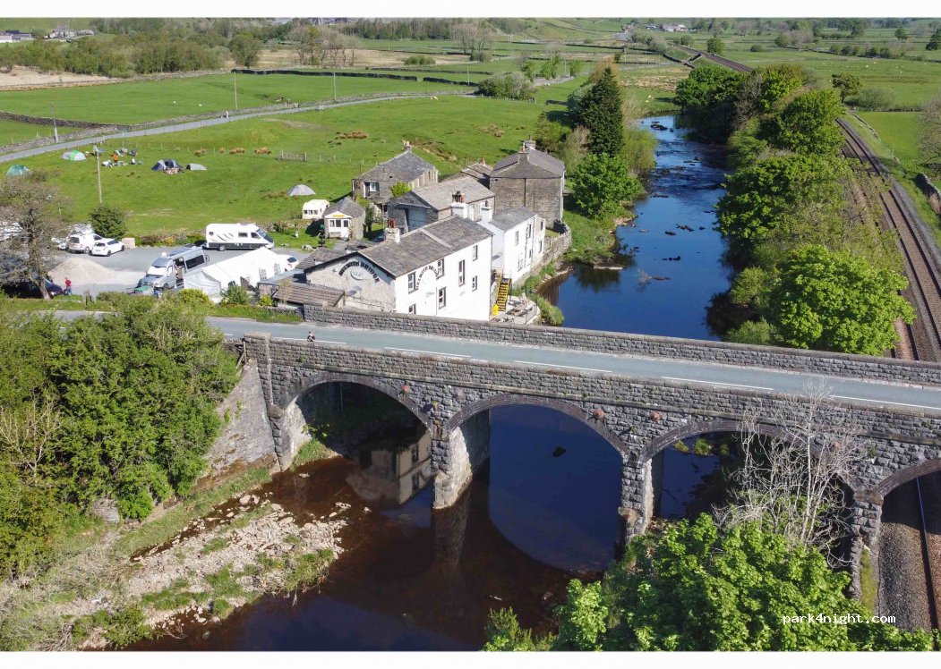 Helwith Bridge Inn — foto 3