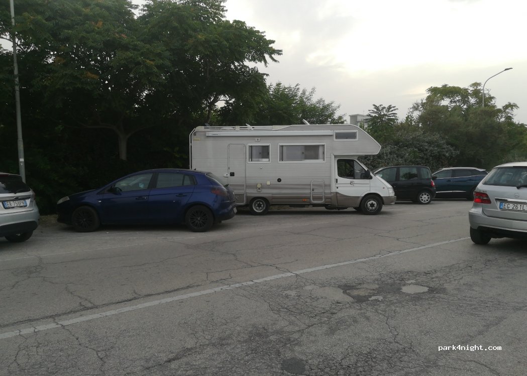 (63900) Lido di Fermo - 2 Lungo Mare Fermano — foto 4