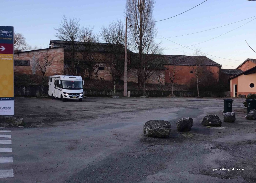 (81390) Briatexte - 24 Avenue de Saint-Paul — foto
