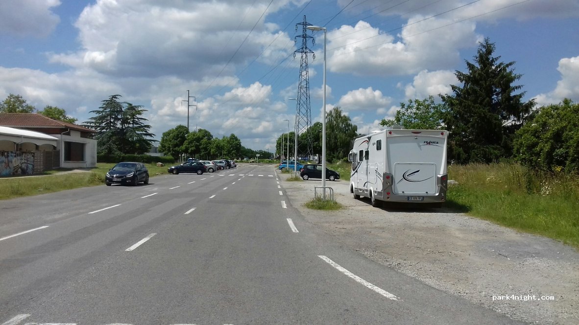 (44400) Rezé - 1 Boulevard Jean Monnet — foto