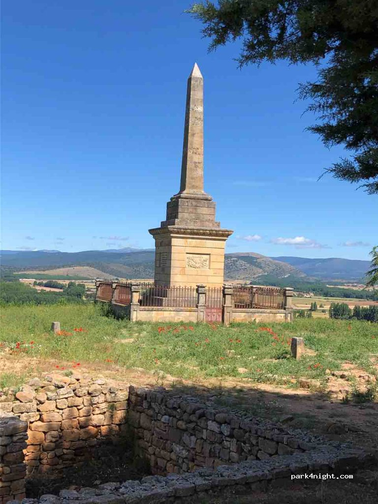 (42162) Garray - 427 Carretera a Numancia — foto