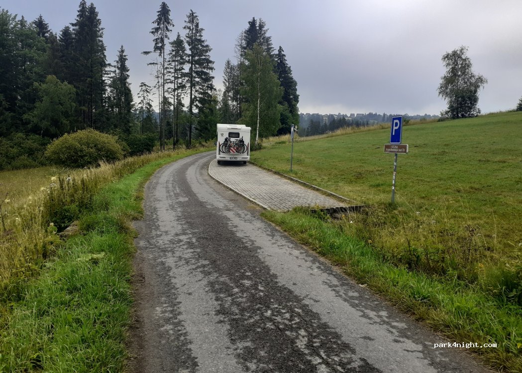 (739 85) Bukovec - Unnamed Road — foto 2
