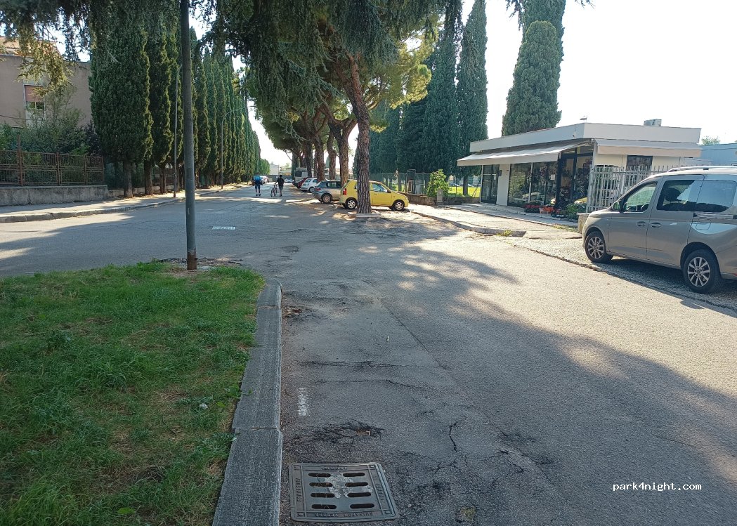 (37137) Verona - 17 Via Santa Elisabetta — foto 4