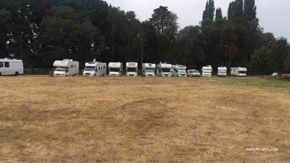 (75016) Paris - Route des Tribunes — foto 2