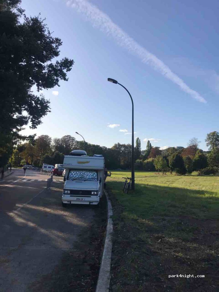 (75016) Paris - Route des Tribunes — foto 3
