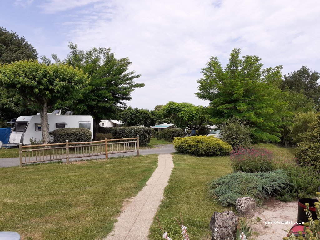 Camping Les Terrasses Du Perigord Sarlat — foto