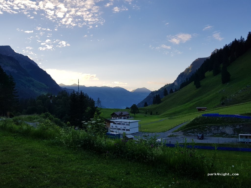(3718) Kandersteg - 20 Büelweg — foto 2
