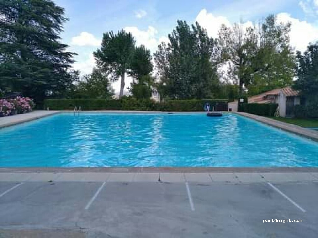 Camping les Bardons — foto